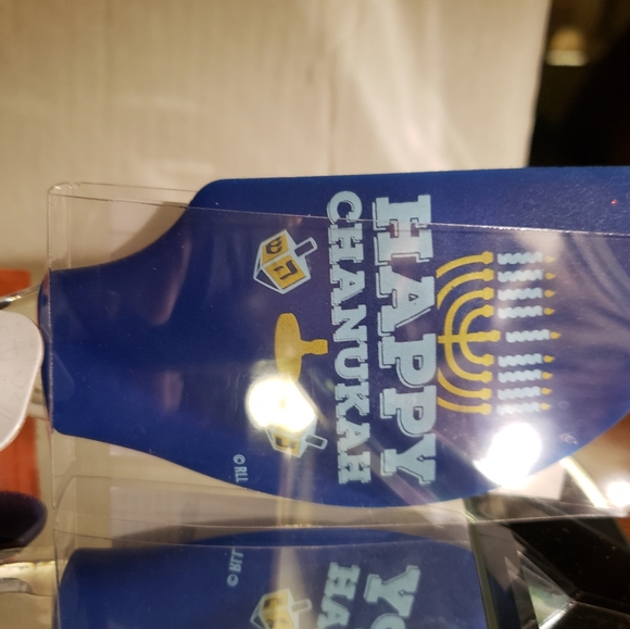 Chanukah Baking 2 Piece Set - Includes a Spatula and Dreidel Shaped Cookie - Picture 2 of 5